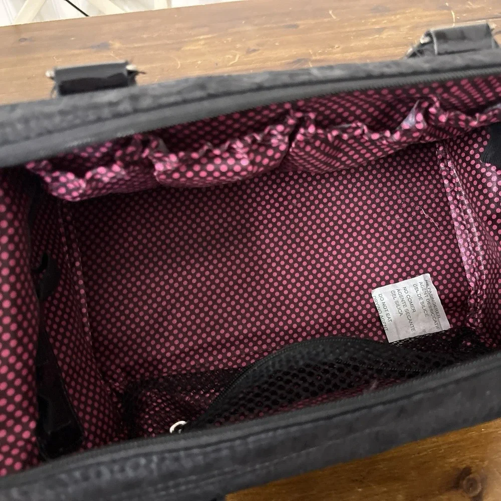 Caboodles Envy Large Black Travel Makeup Case Doctor's Bag Pink Polka Dot Lining